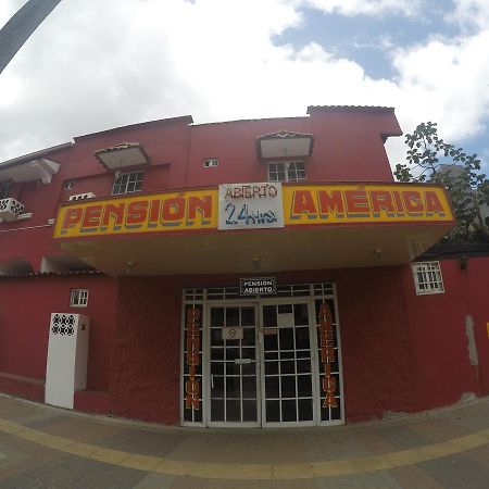 Pension America Ciudad de Panamá Exterior foto
